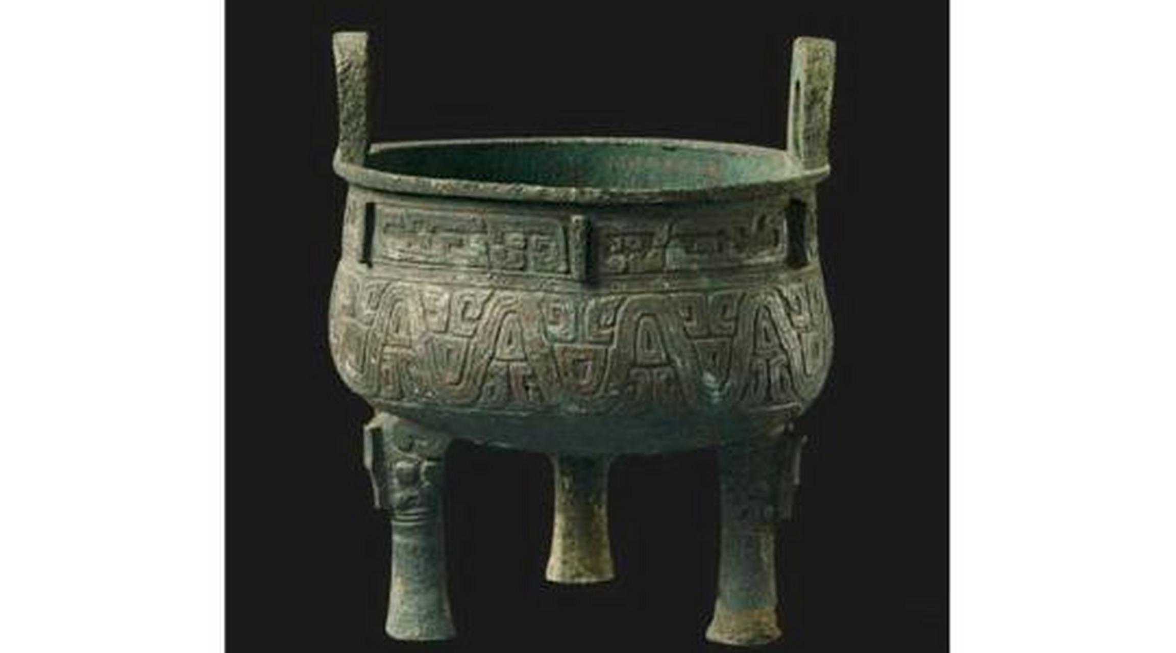 为厉王时禹所作.禹鼎造型庄重,铸作精致.