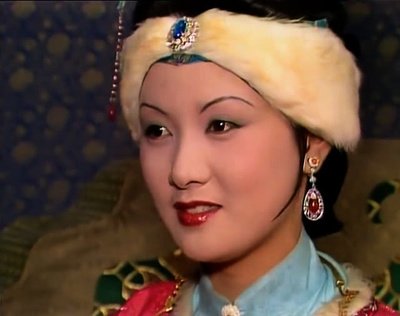 贾琏与王熙凤午嬉怎么不避讳平儿,平儿还拿着大铜盆从屋里出来?