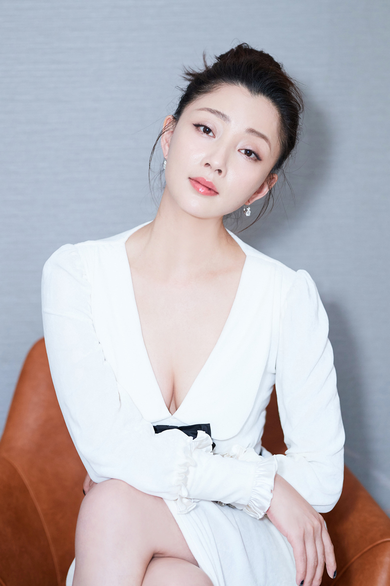 殷桃的嘴唇为什么永远都有一个黑点?网友误以为是嘴巴上火!