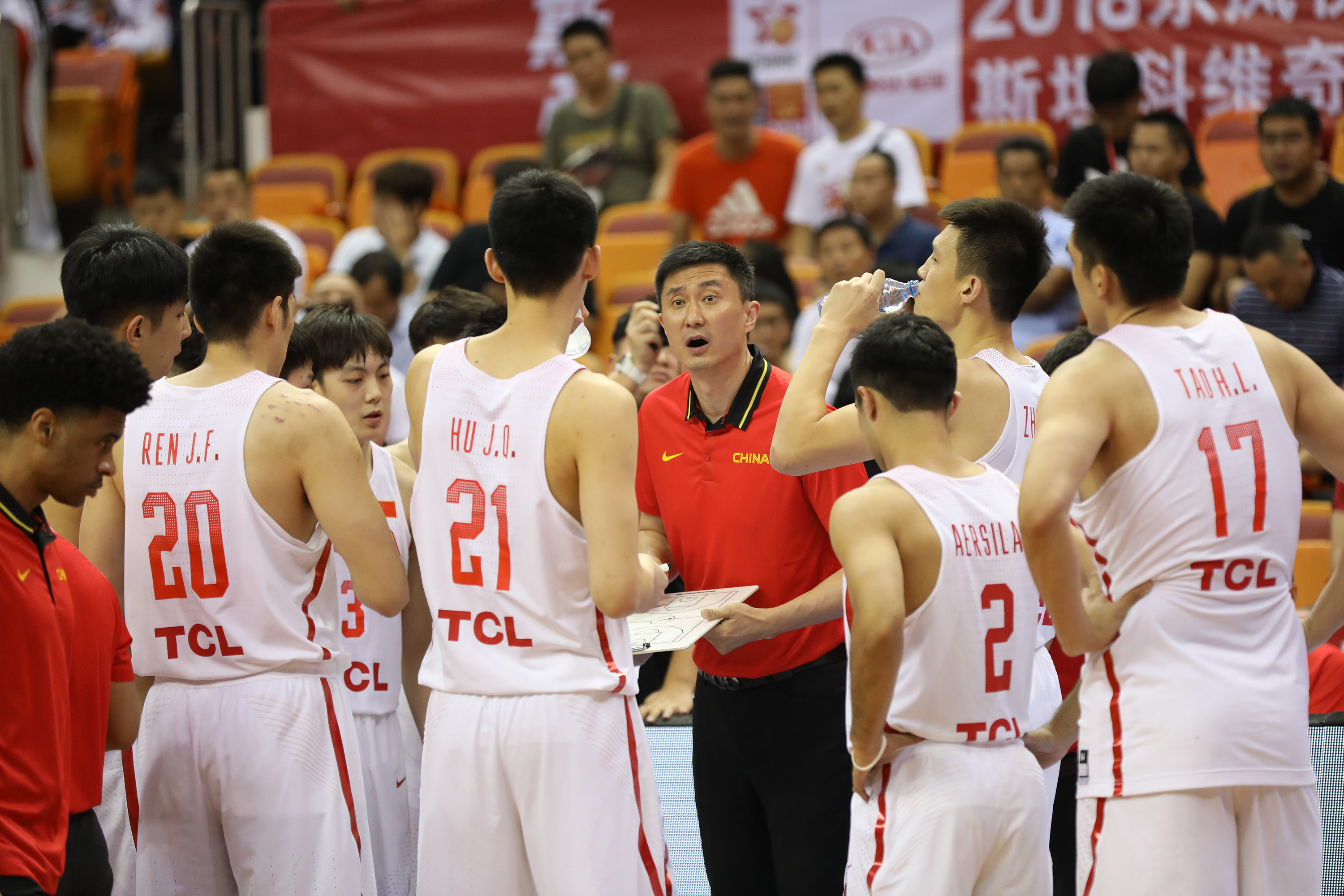 篮球——斯坦科维奇杯:中国男篮蓝队战胜芬兰队(11)