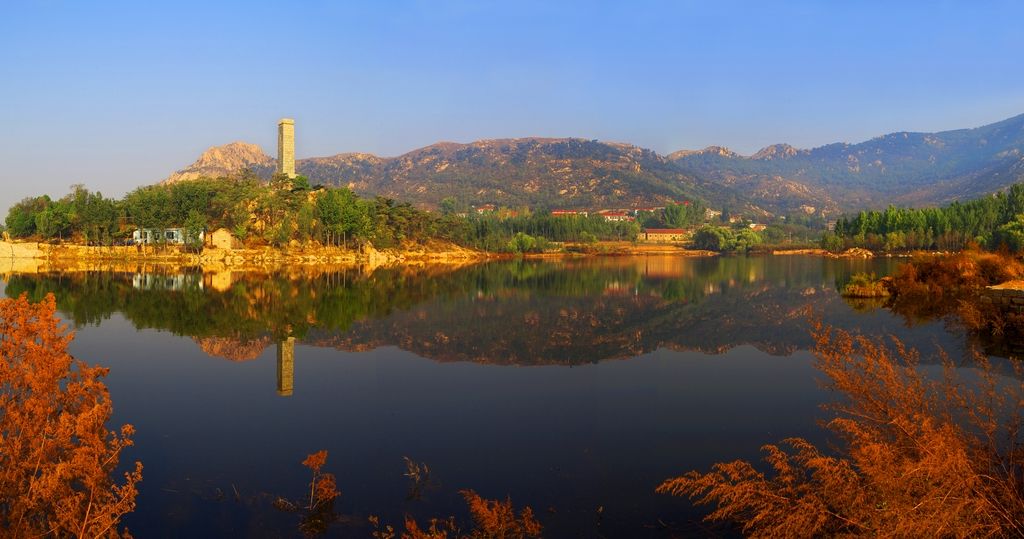 阳光下的徂徕山