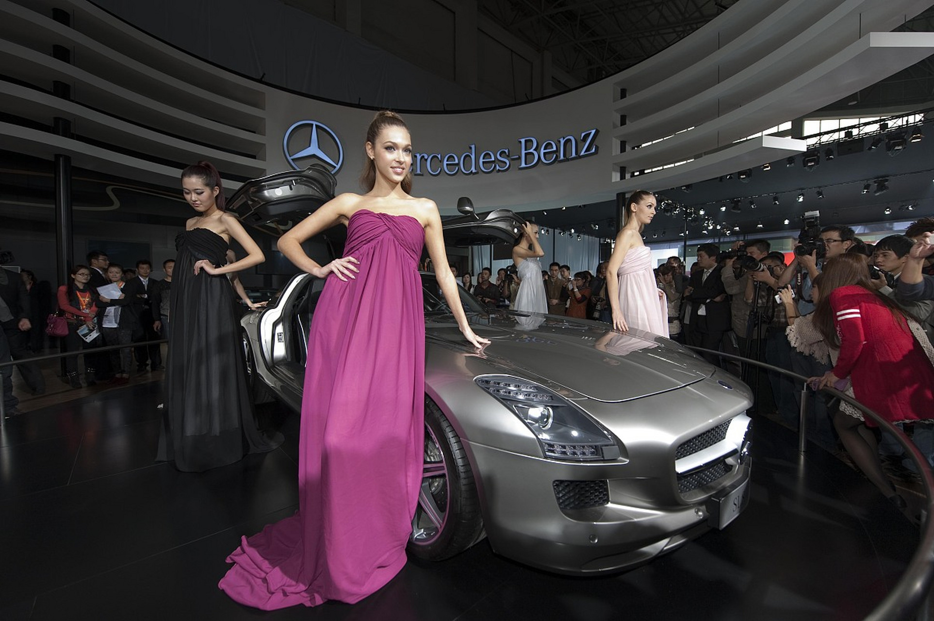 【皮皮汽车 车展】杭州车展 2023南京奥体大型购车节将于2023年4月8日