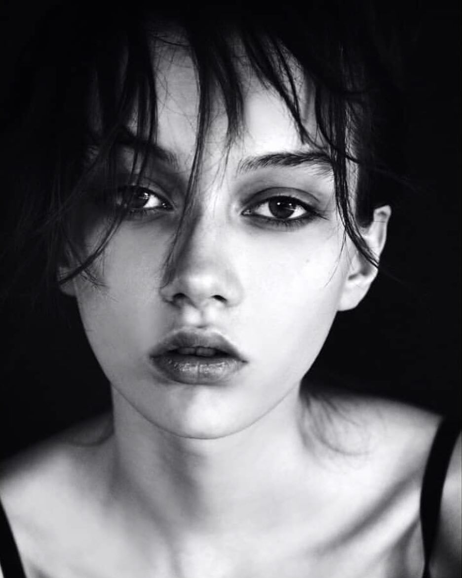 俄罗斯麻豆 sofia steinberg 冷酷的厌世脸,攻气十足,a爆了!