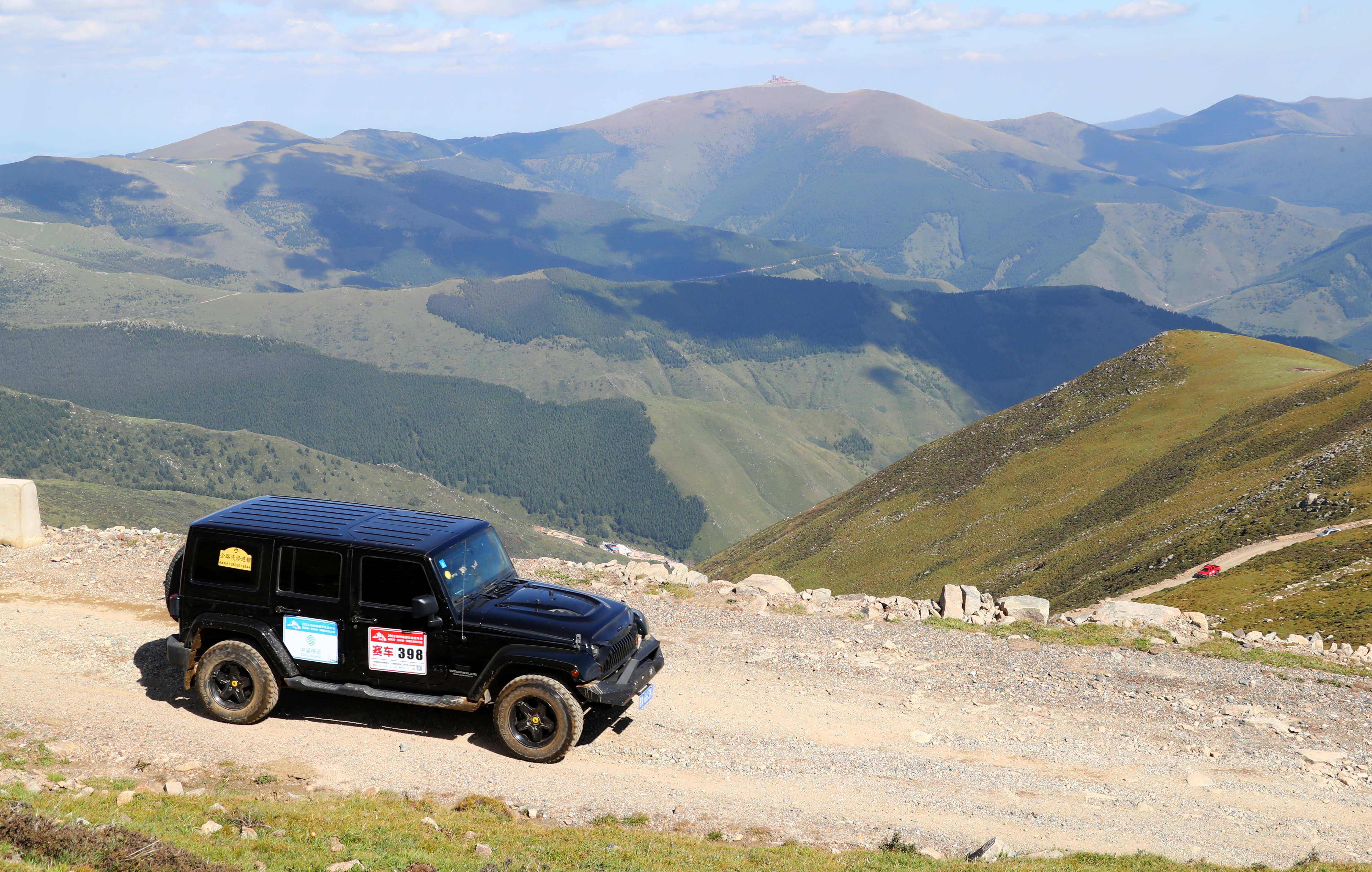 赛车——2018中国忻州越野拉力赛开赛(2)
