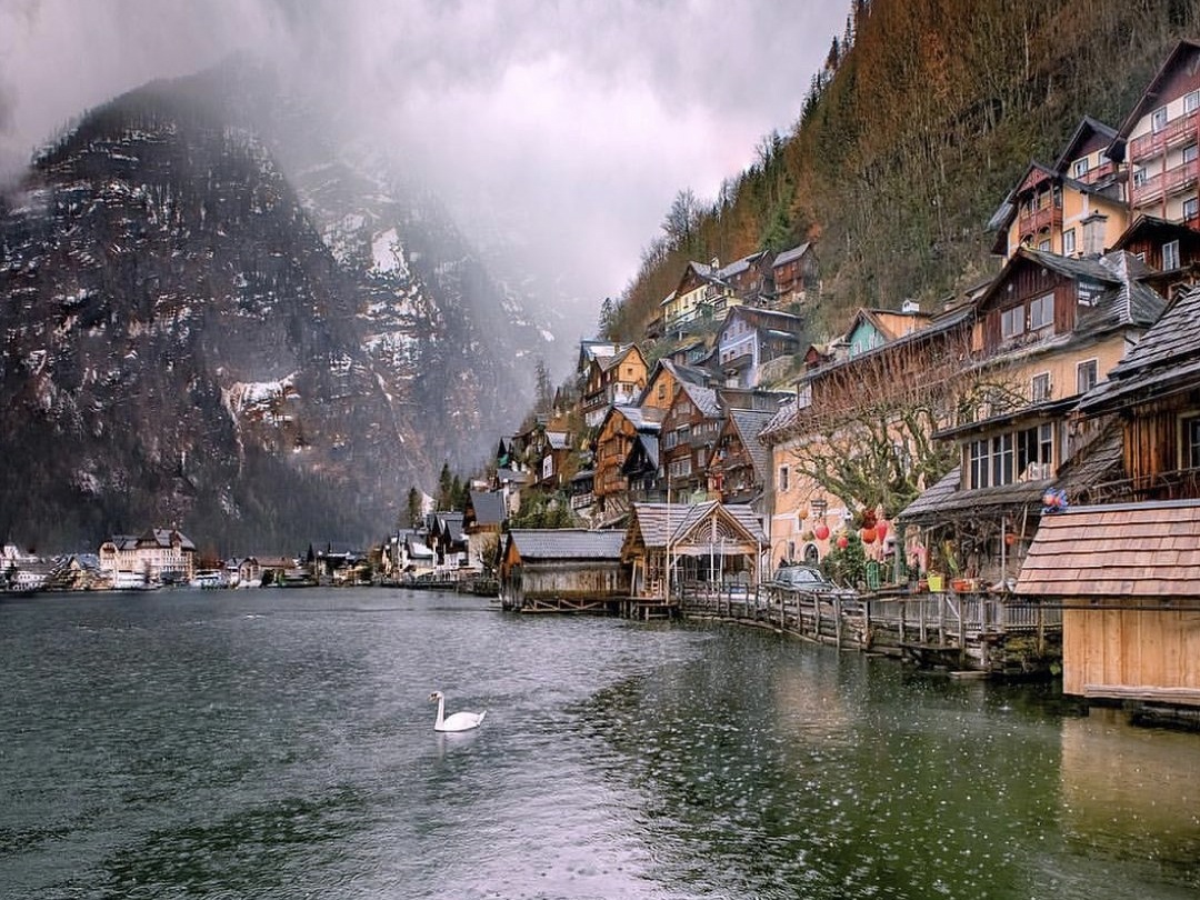 因特拉肯小镇——此生必去的九个童话小镇之一,你去过几个?