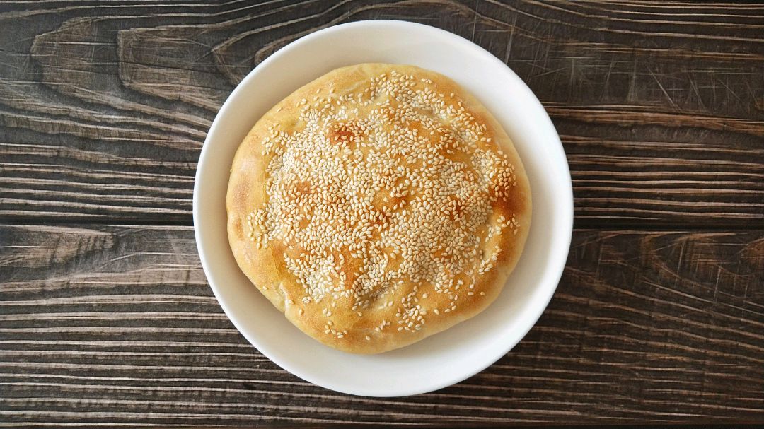 河南的发面烧饼,外皮金黄焦脆,内里蓬松柔软