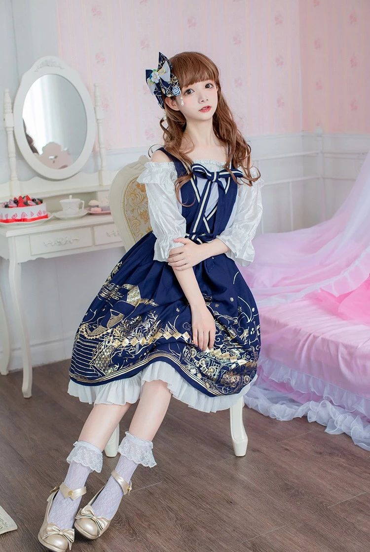 lolita装扮 | lo娘的优雅与可爱~ 转载自百家号作者:幻樱古风