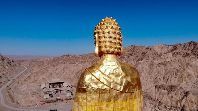 三危山千年对望︱启动敦煌引擎的两把钥匙