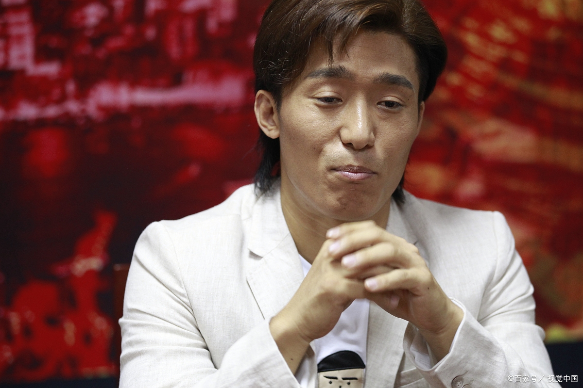 但岳松的影视作品却没有得到观众的认可,对于这样的结果,岳松也是对