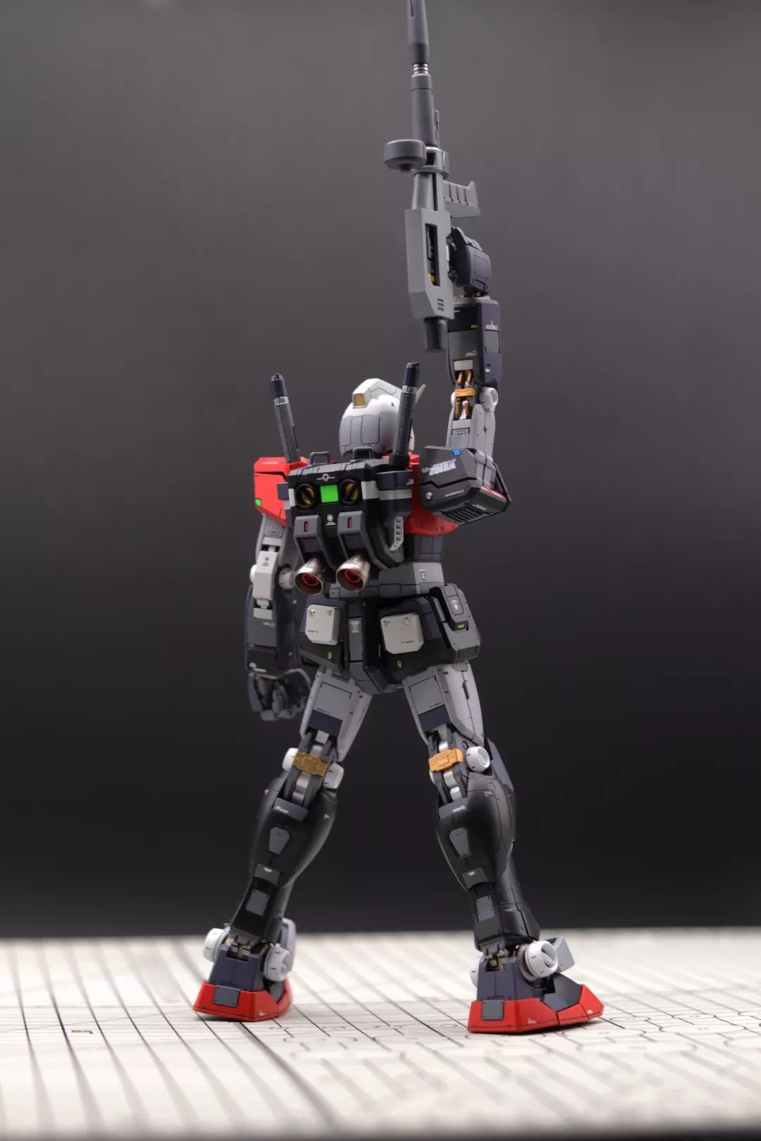 元祖rx78高达真实系配色?多度灰色改造作品