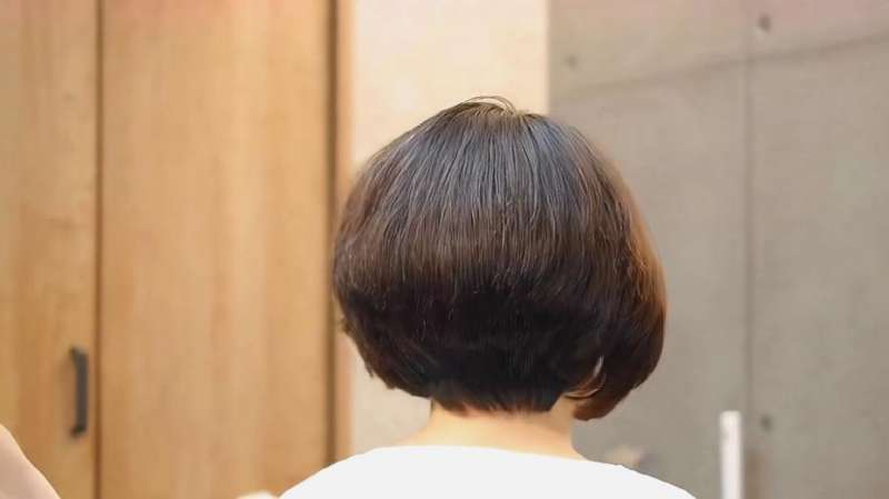 50到60岁女性发型这样剪 减龄不过时 不烫不染也很美 时尚 美妆美发 好看视频 50到60岁女性发型这样剪 减龄不过时 不烫不染也很美 时尚 美妆美发 好看视频