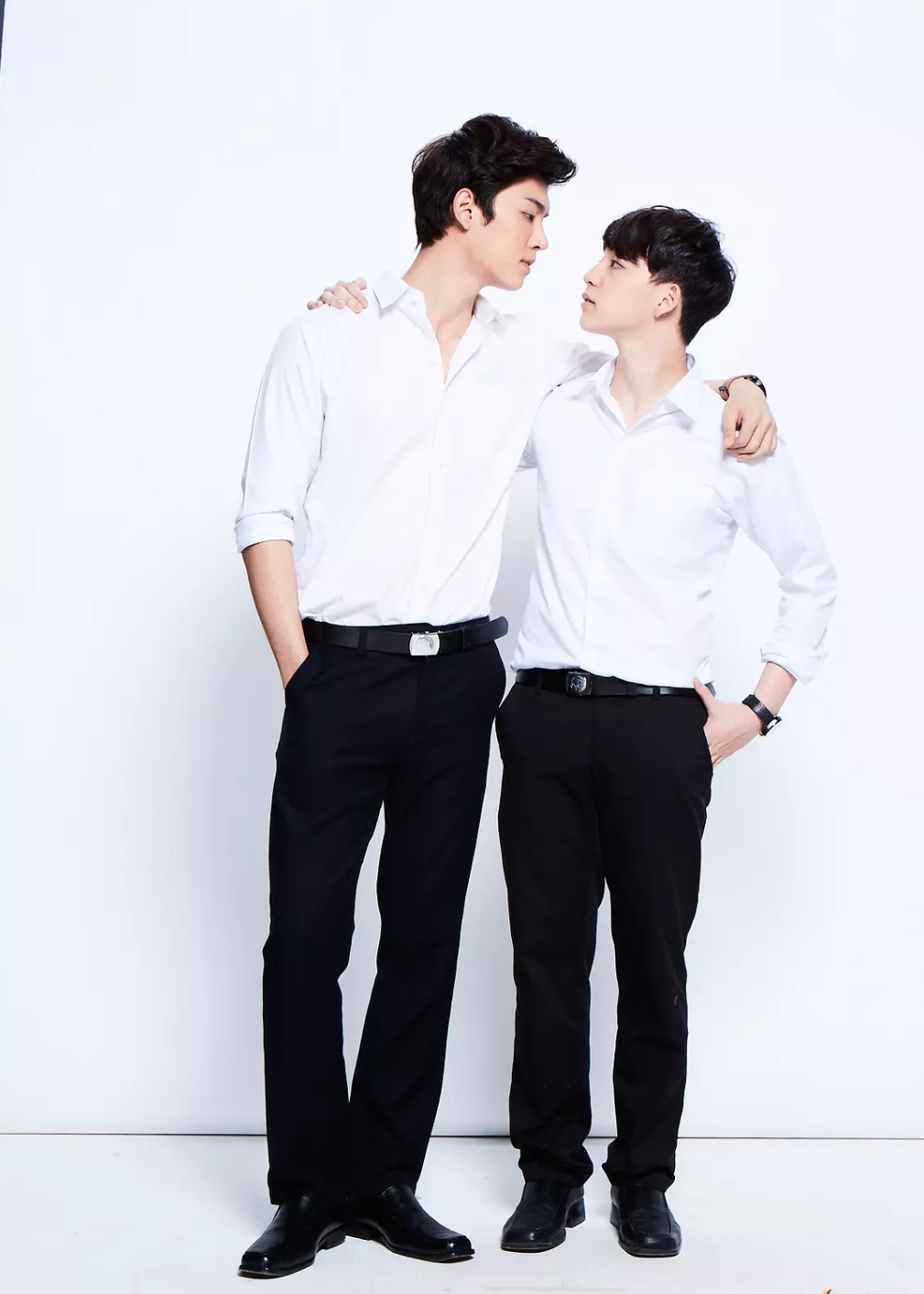 泰剧粉福利,养眼男主满满的爱《不期而爱》热播中