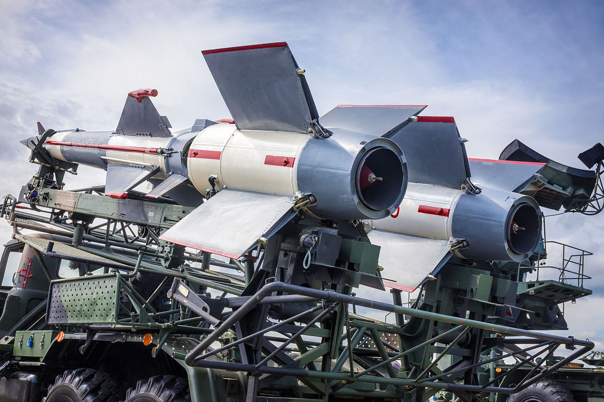 美国考虑提供乌克兰atacms,远程打击增强十倍,俄罗斯或疯狂报复.