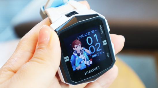 高清通话 九重定位,华为儿童手表 3x让孩子寒假放手去探索