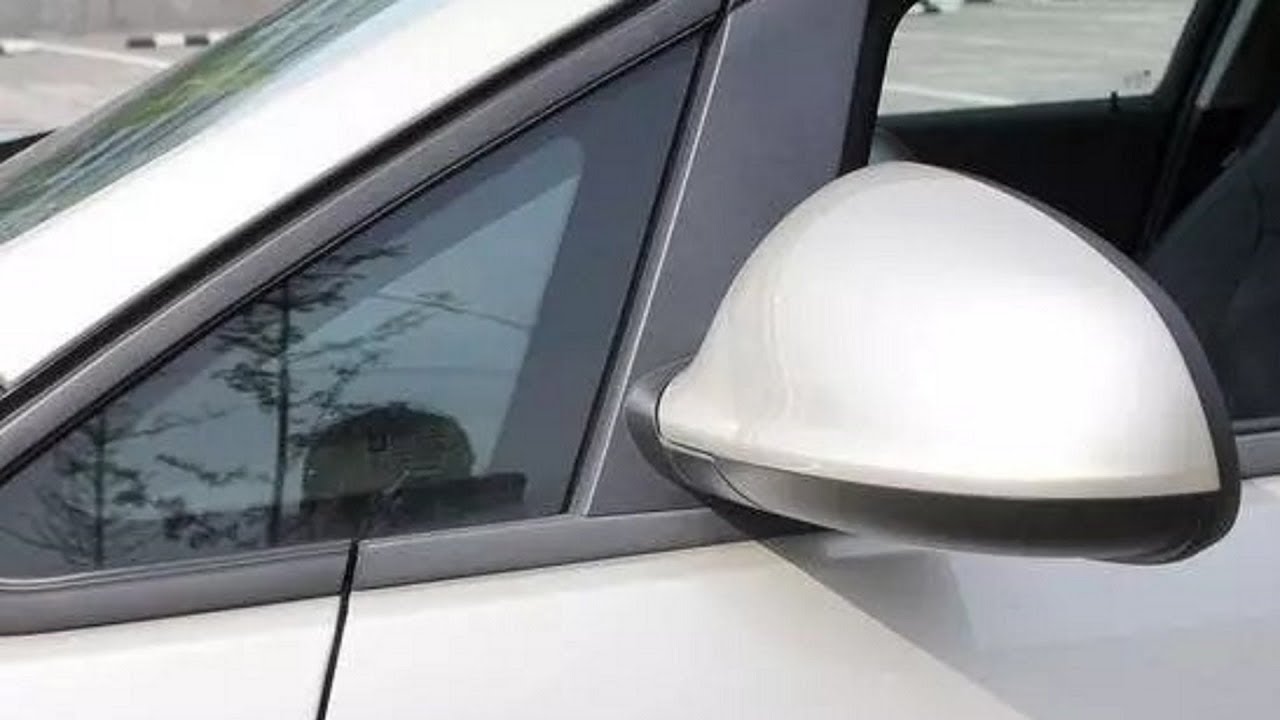 汽车的三角窗有啥作用?为啥比别的玻璃小,价格却更贵?