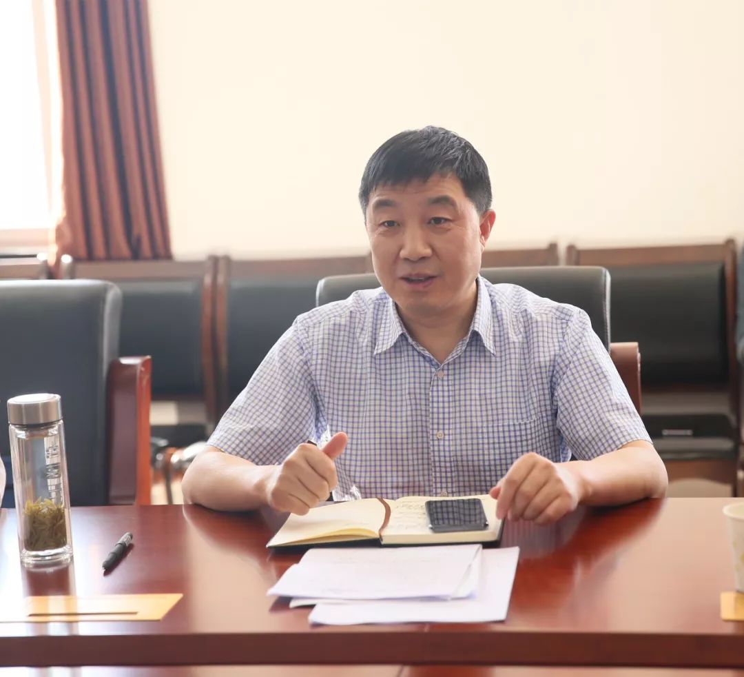 邱祖满局长深入甘泉县公安局督导检查扫黑除恶工作