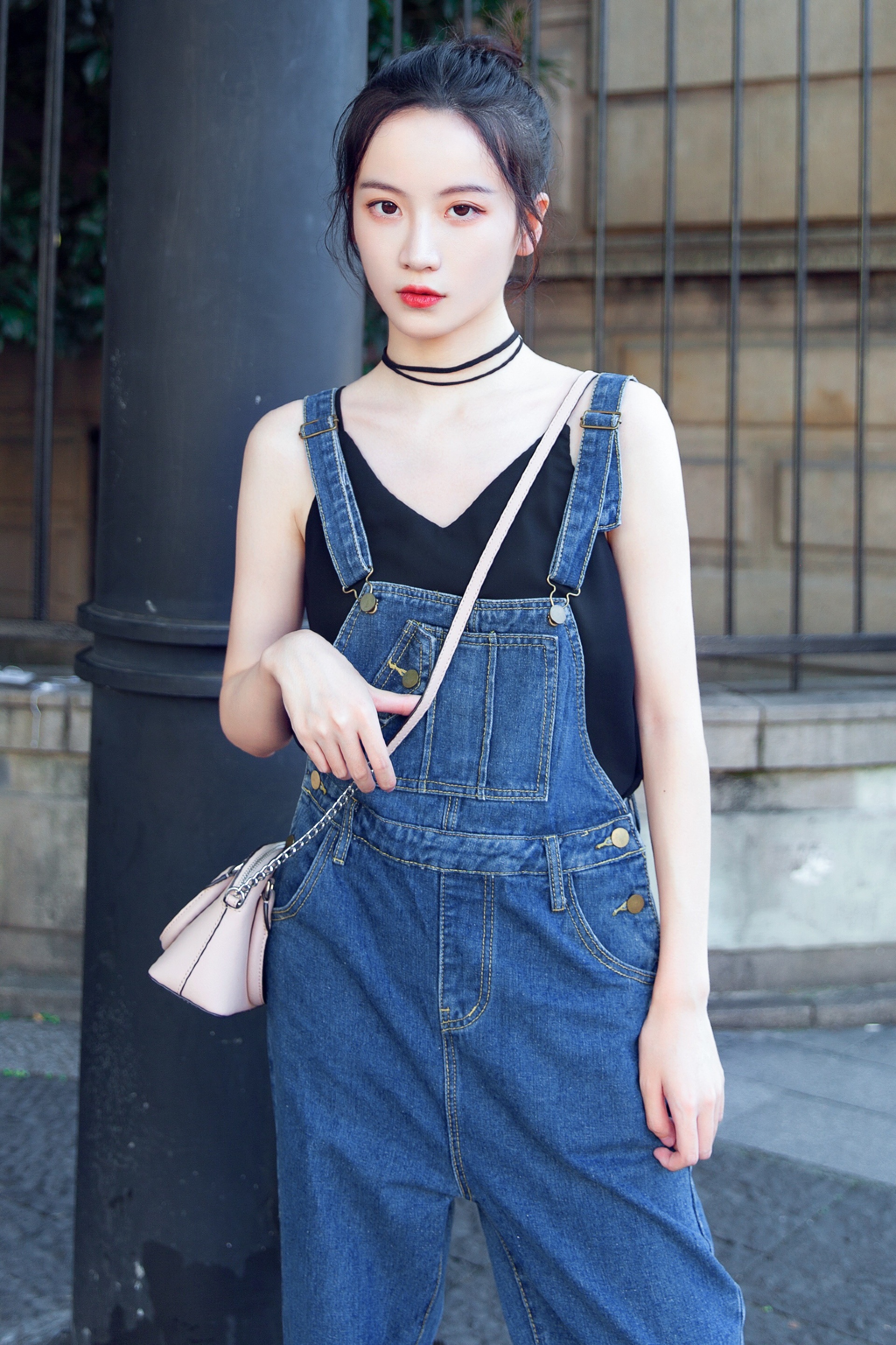 人像摄影 街拍牛仔背带裤小姐姐