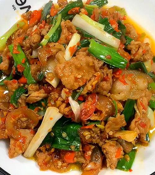 无论炒什么肉,千万别直接下锅炒,多加"这一步"肉不粘锅更嫩滑