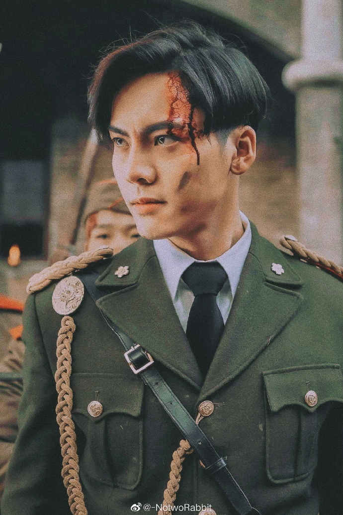 可云##男演员穿军装的样子#我真的超级超级爱佛爷@william威廉陈伟霆