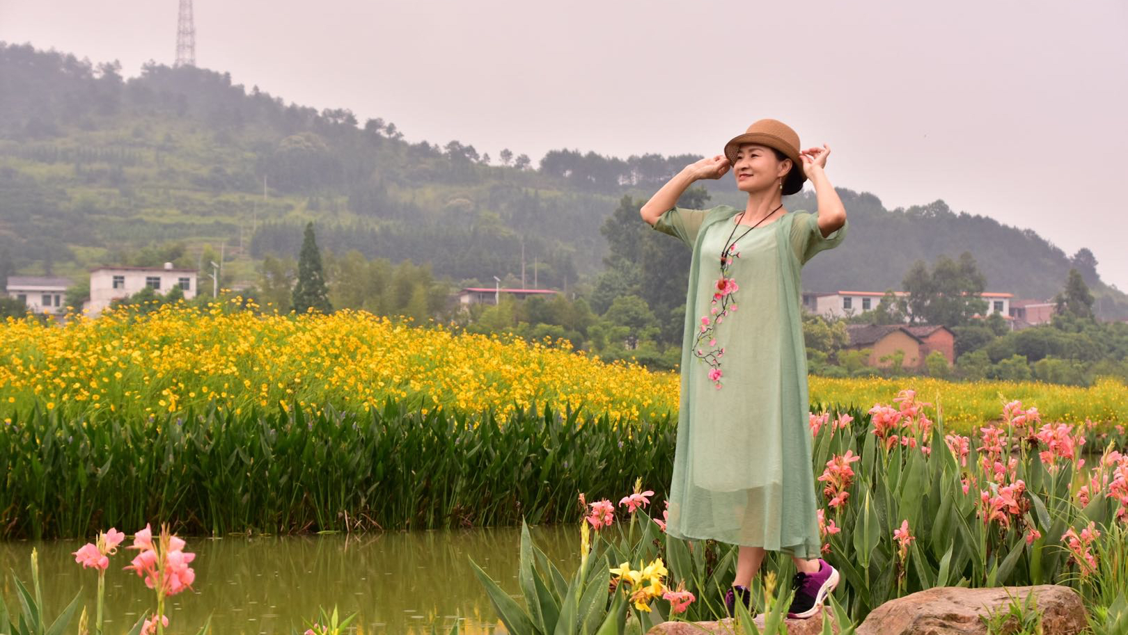 [图]用舞蹈为你讲述缠绵悱恻的爱情故事,古典形体舞《杏花溪之恋》