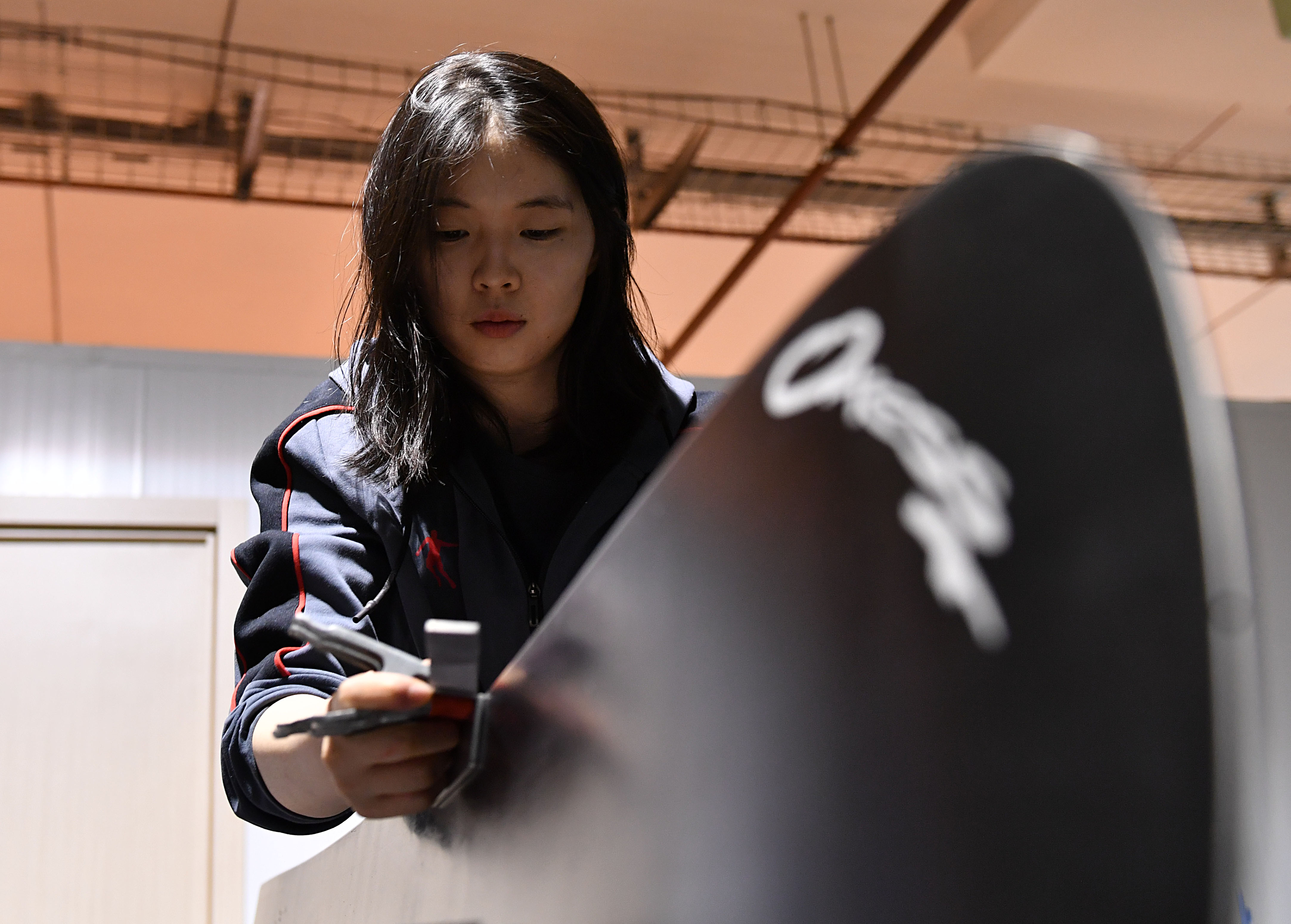 将爱好"滑"进国际赛道的大冬会选手杨诗琦(13)