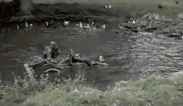 《虎口脱险》,堪称中国电影史上最棒的译制片,一次凝聚了那一代最