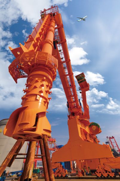 国产大吨位环保型螺旋卸船机研发 取得突破