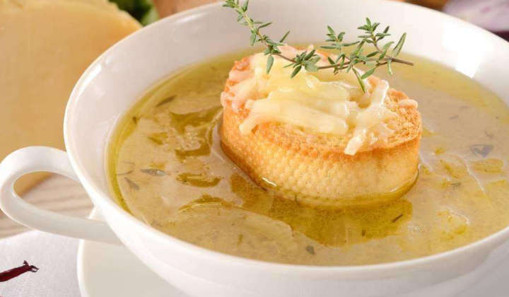 外国的美食,法式经典洋葱汤,味蕾上的极致享受