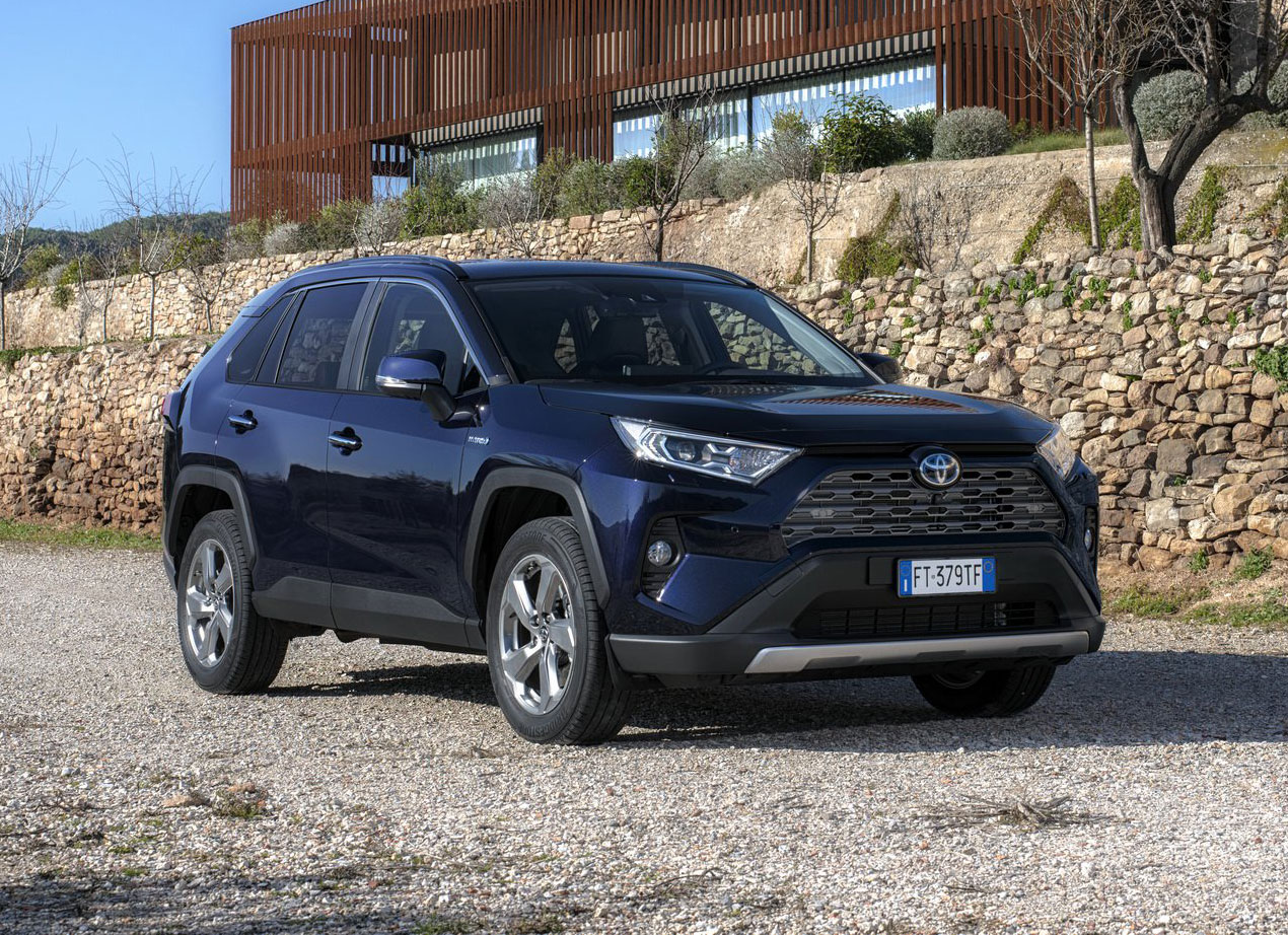 这款日系suv比本田cr-v更好,丰田正推出新款欧版rav4混合动力车