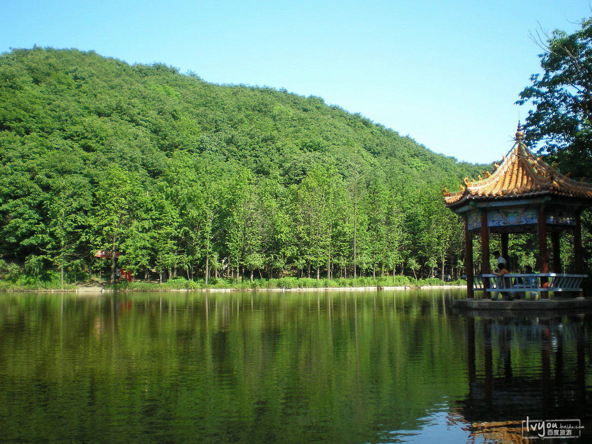 草原漂亮的南海子郊野公园,人气很旺的红三房画廊……北京市也许有你