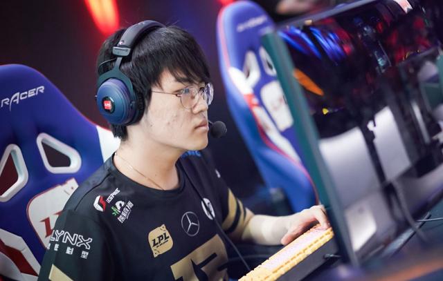 英雄联盟:zz1tai退役专访 莫愁前路无知己,青春无悔亦无憾