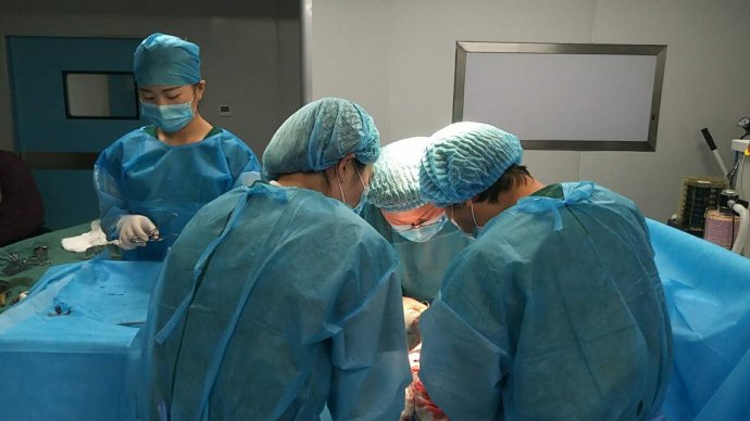 都说顺产好,其实选择剖腹产,或许能帮你避开这些事情,偷着乐吧