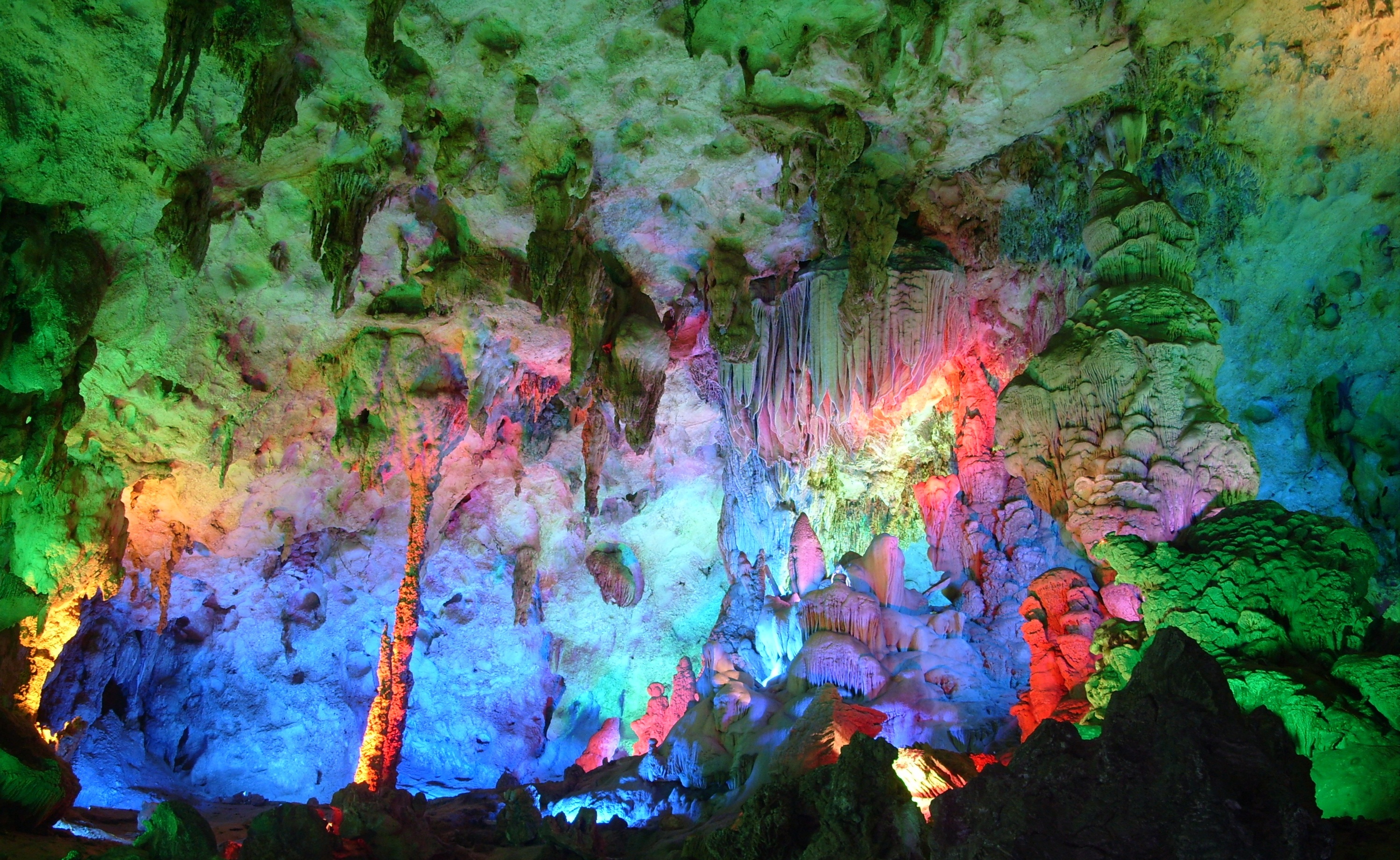 畅游南宁伊岭岩-赏壮乡文化,叹绝美岩洞