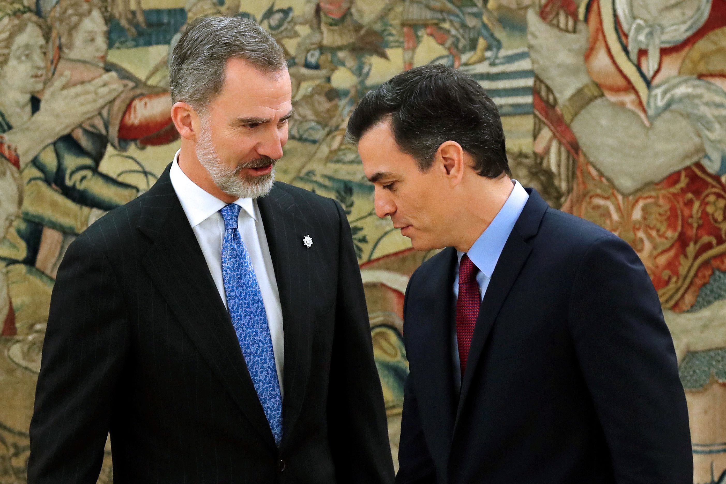 桑切斯宣誓就职西班牙首相