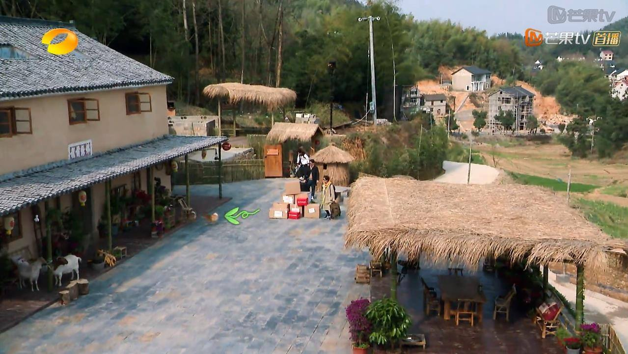 刘宪华退出《向往的生活3》,蘑菇屋没人劈柴拉琴耍宝了