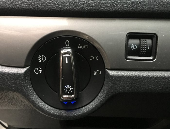 大众朗逸:升级自动大灯开关,勉强就算一篇更换教程!