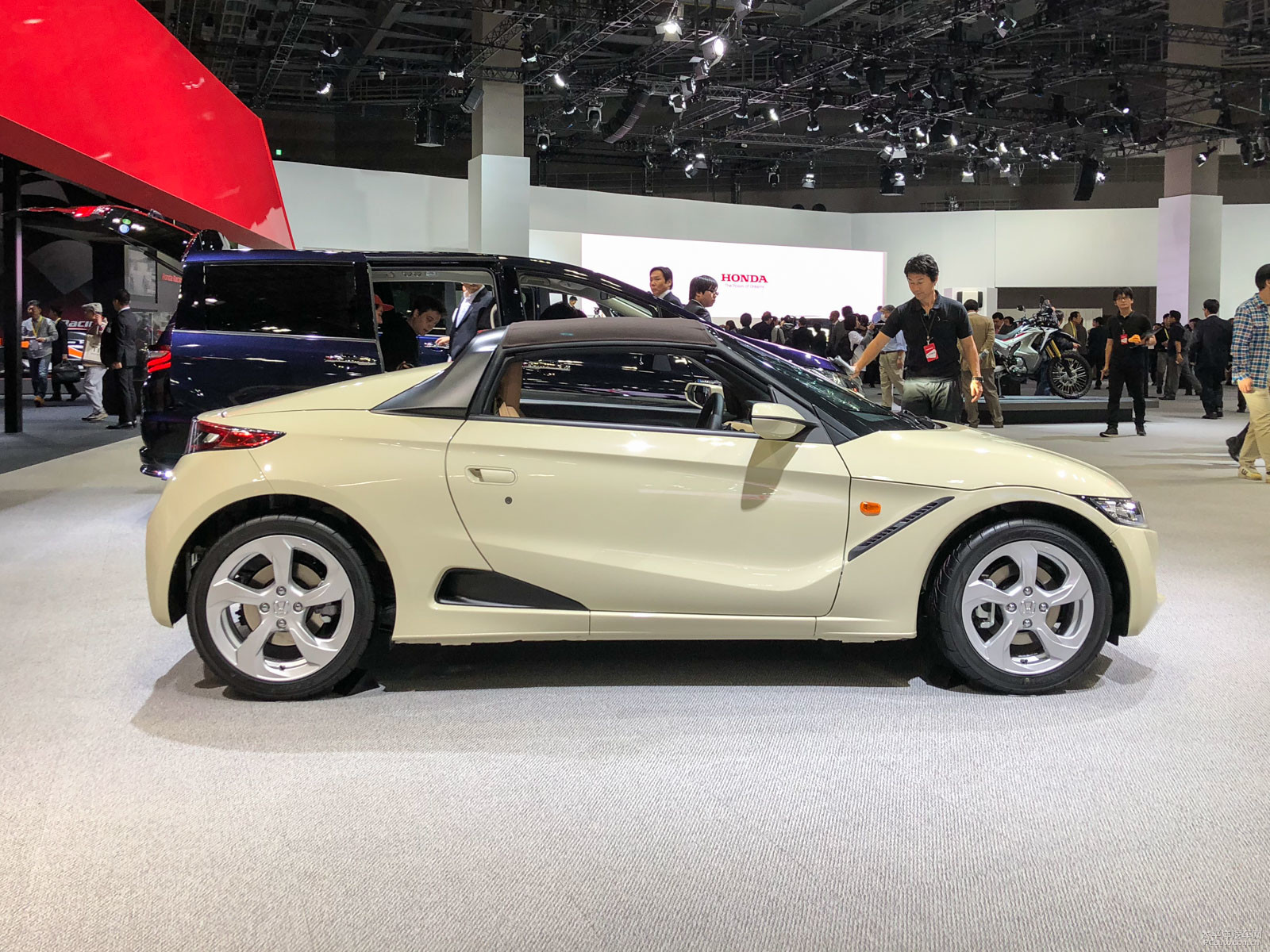 本田s660的详细图解!