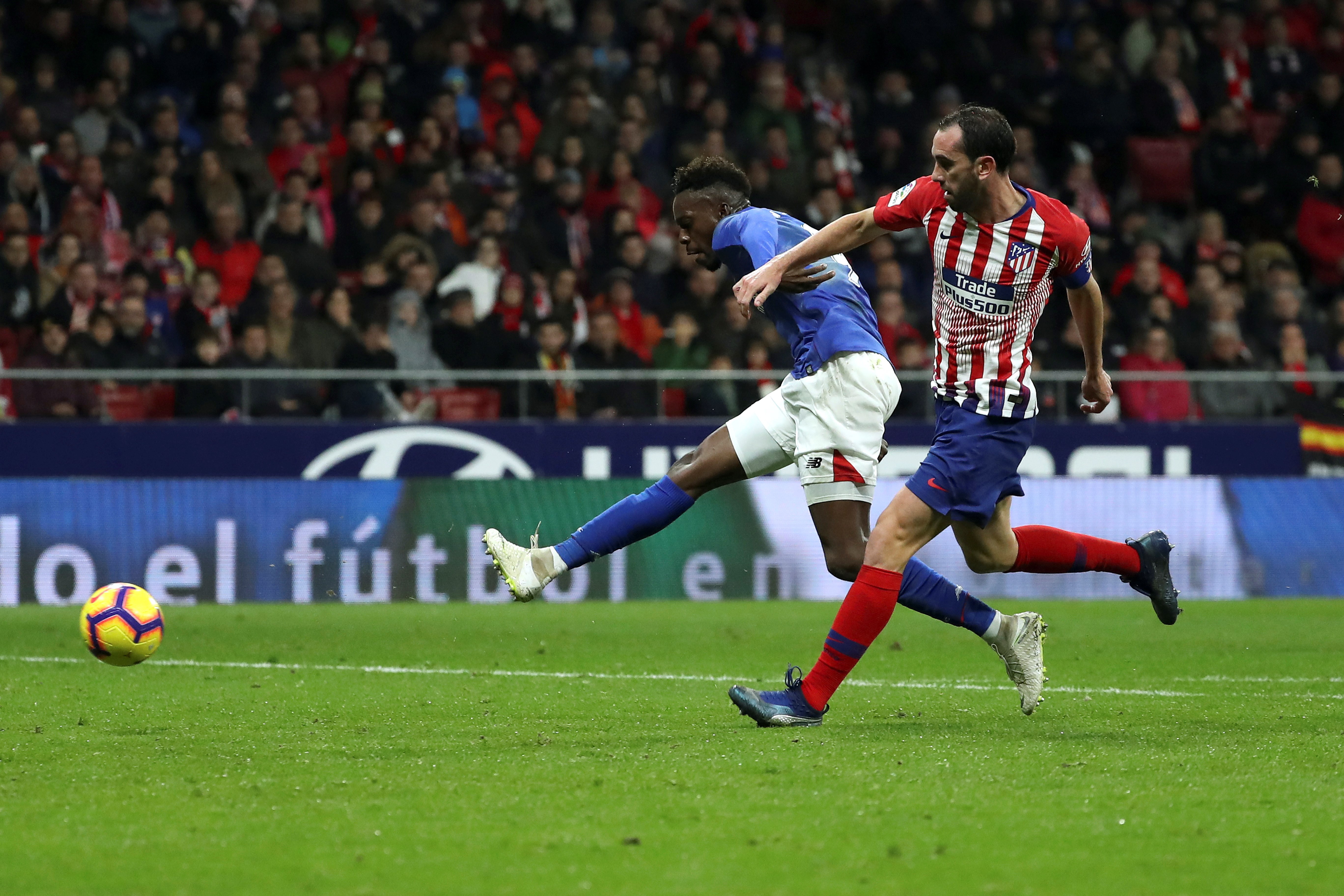 足球——西甲联赛:马竞胜毕尔巴鄂竞技