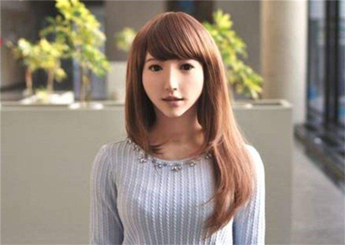 日本女性机器人来了,内部结构一目了然,却遭网友质疑:安全吗?