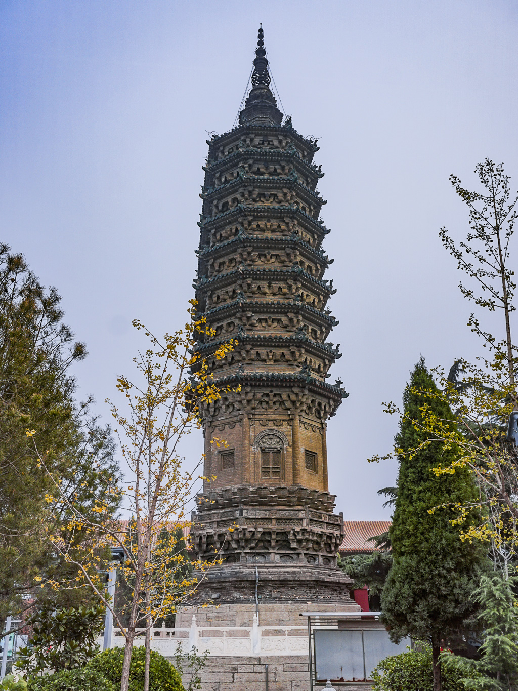 游佛教临济宗祖庭正定临济寺,成语当头棒喝就源于此处