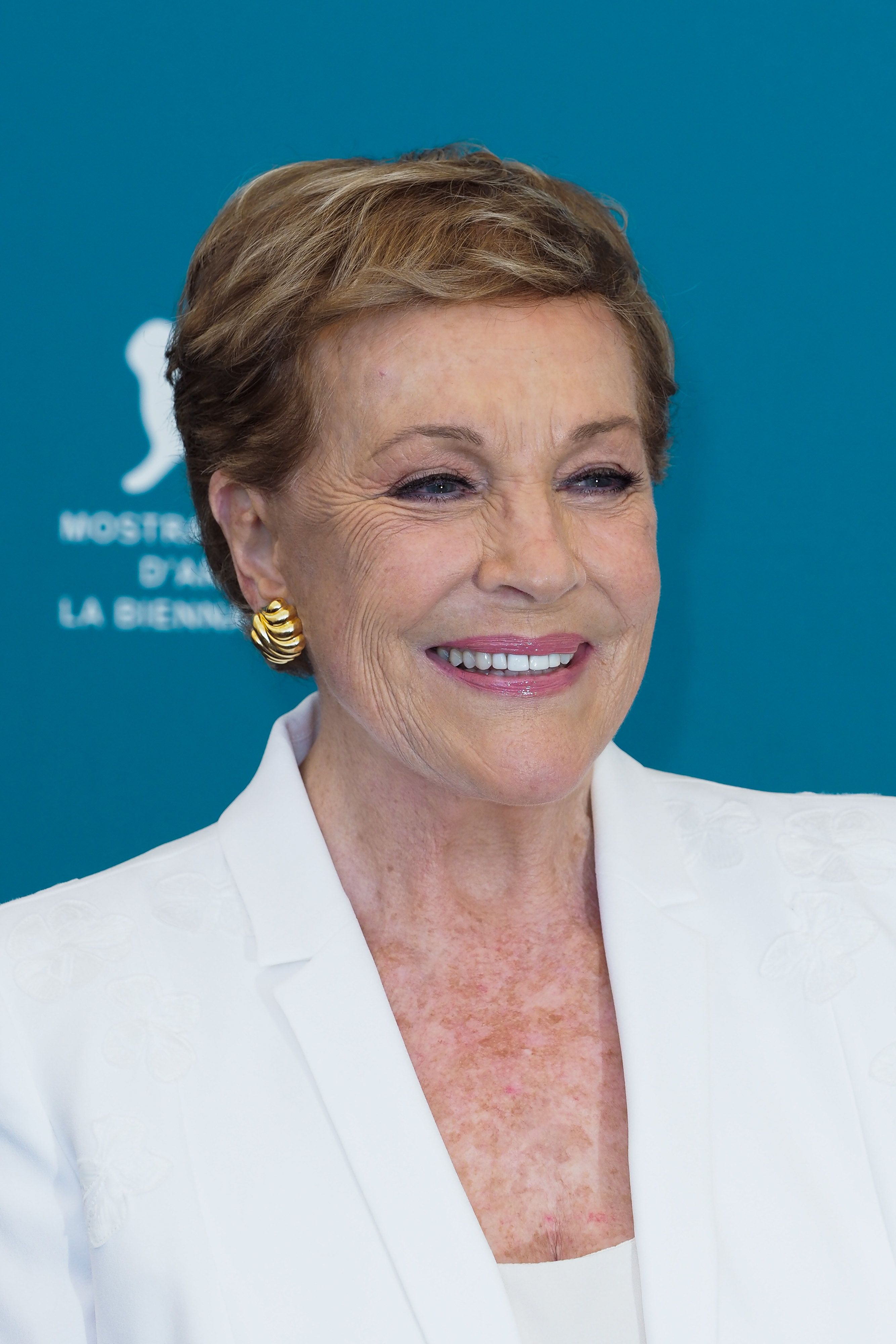 英国演员朱莉·安德鲁斯获威尼斯电影节终身成就金狮奖