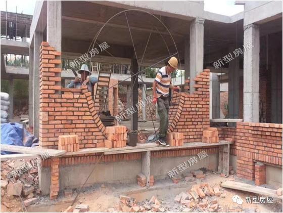 农村盖房砌出来的清水墙,看完之后都不好意思说自己干了10年瓦工