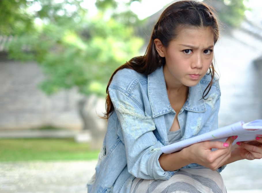 周秀娜,咬牙拼命不放弃,终于成女主,征服了那些不看好她的人