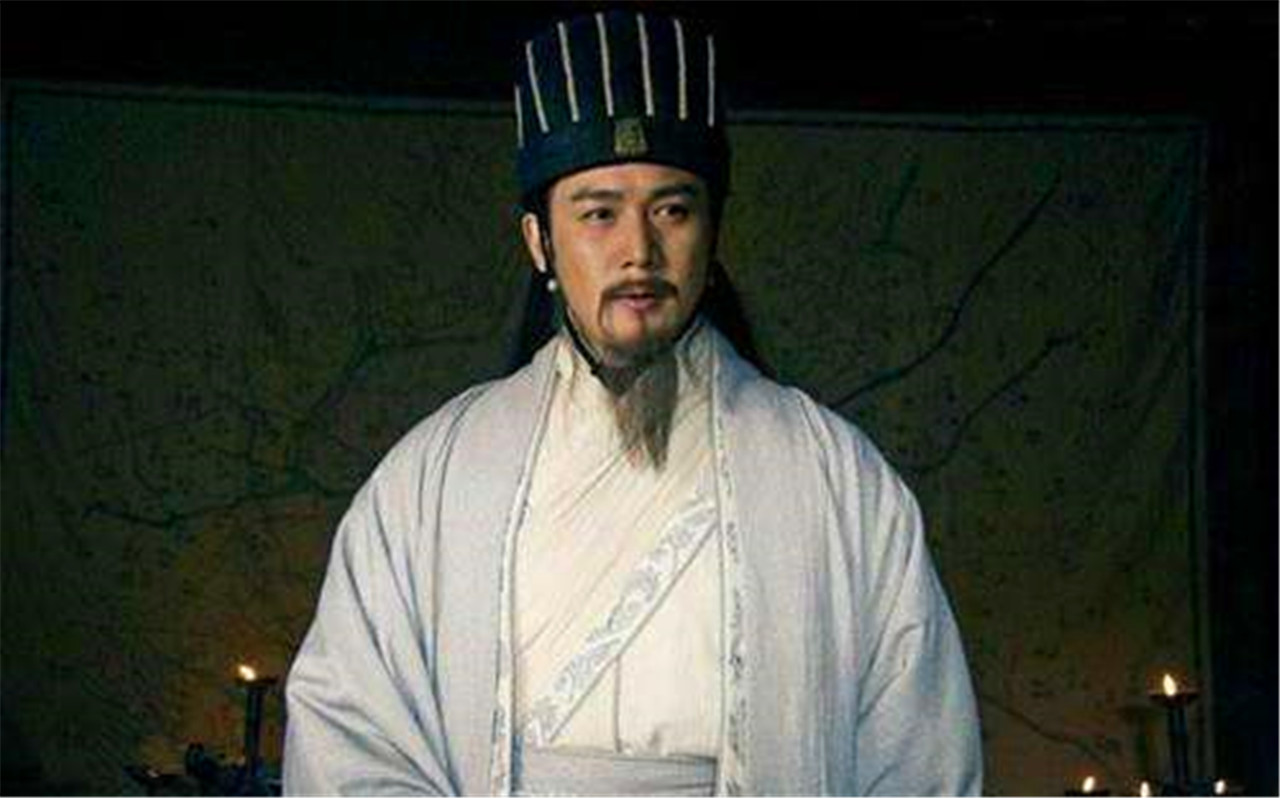 此人一生为蜀忠心耿耿,武功谋略过人,为何诸葛亮死也不放过他