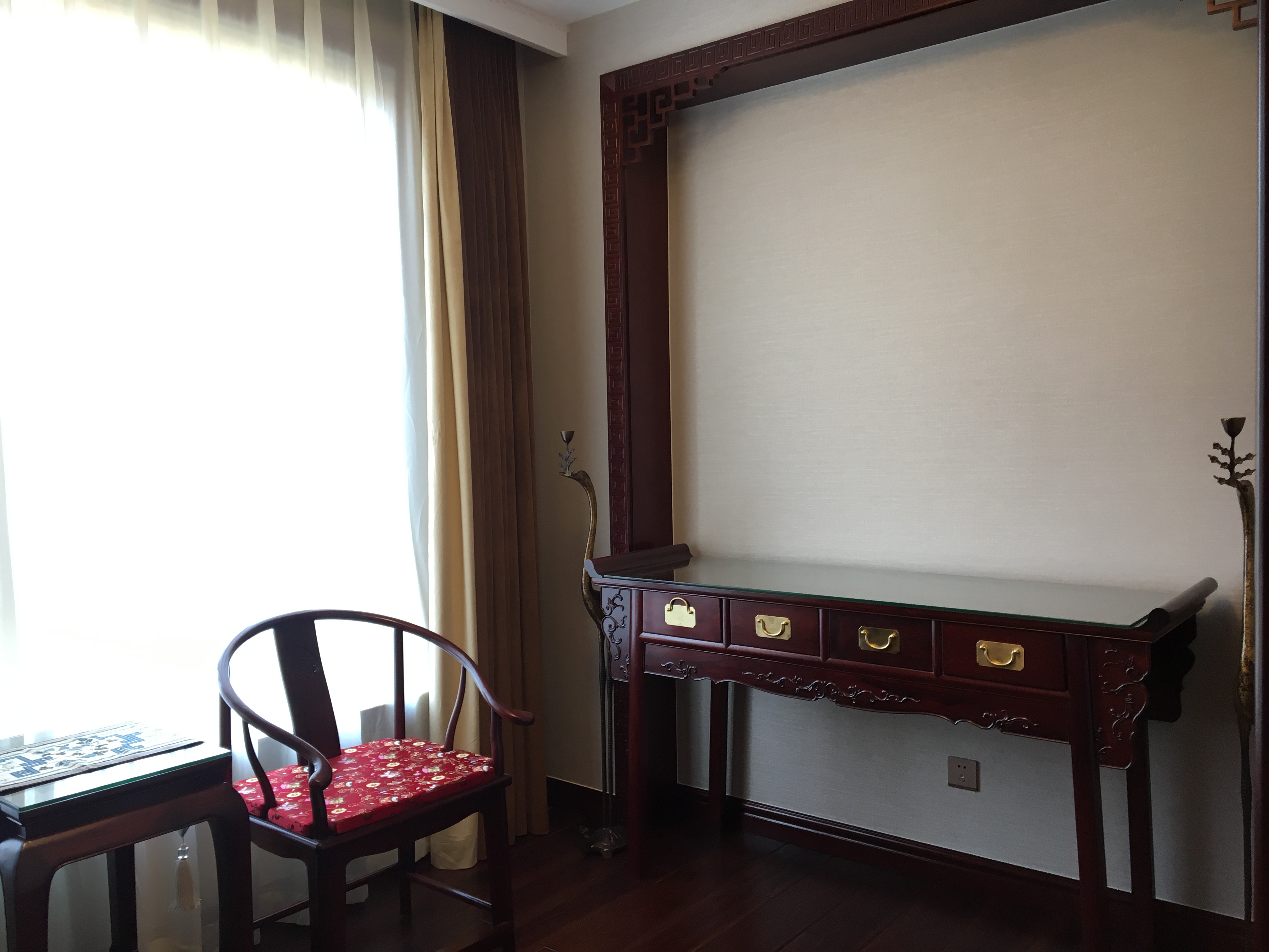 乐湾国际城湖语美郡别墅中式风格实景