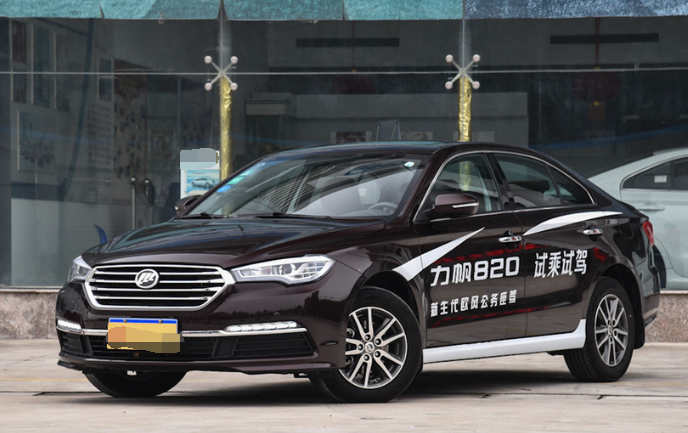 力帆820整体风格极具力量感,非常的具有吸引力,外观可以给满分