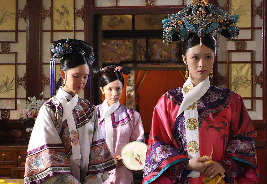 《甄嬛传》:盘点各宫娘娘"最"华丽的衣服,嬛嬛的霸气