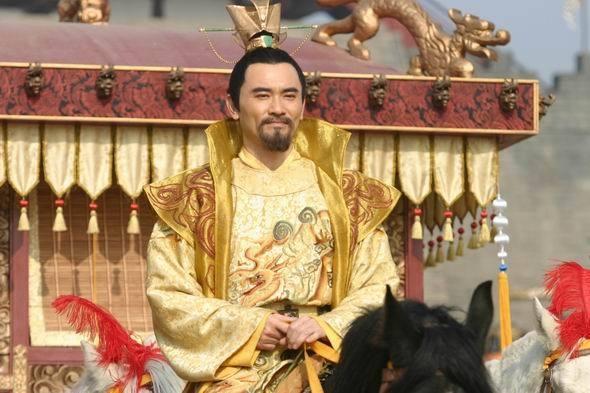 皇帝准备上早朝时,太监:皇位已经不是你的了,老老实实呆着吧