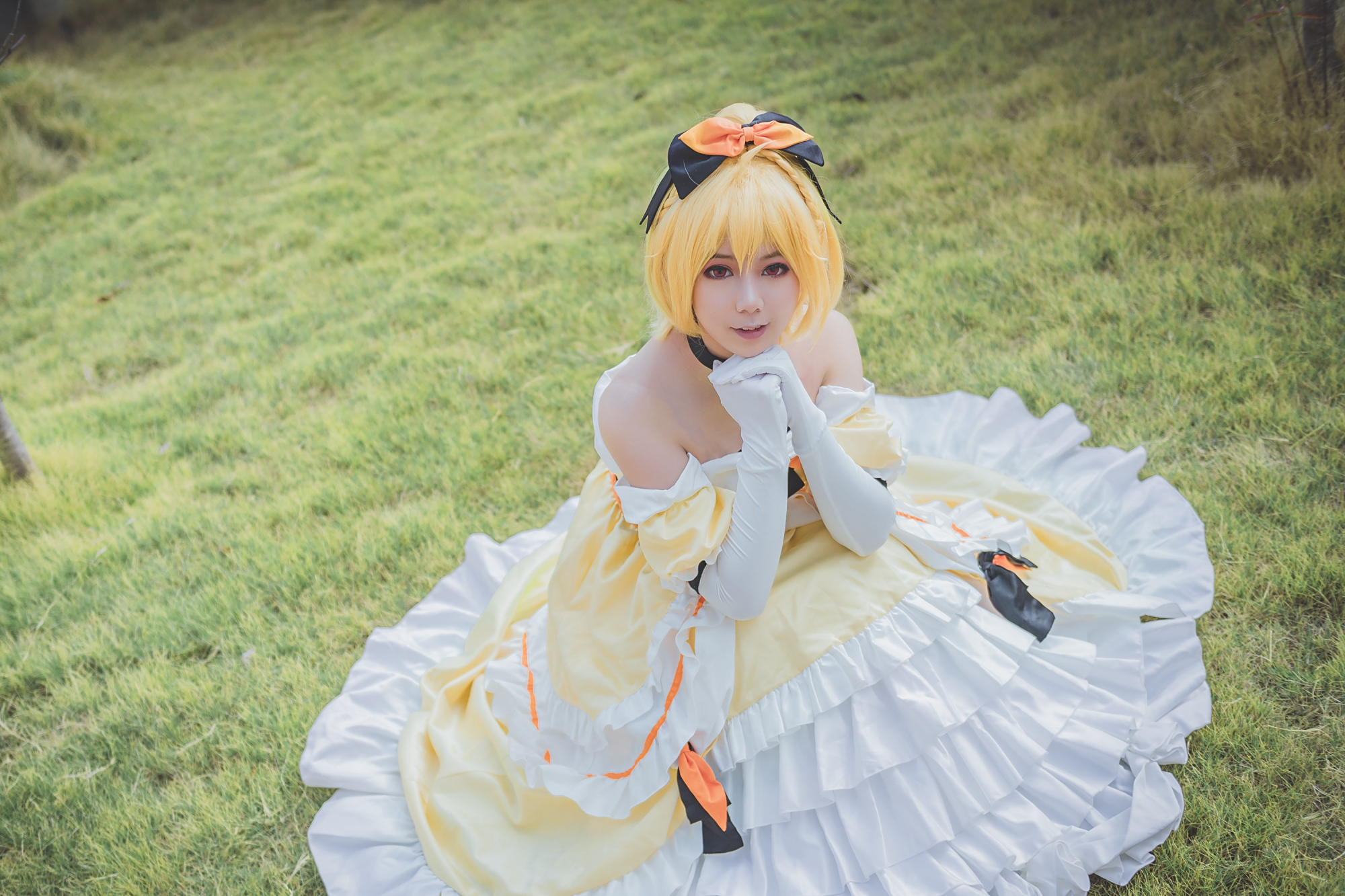 re零:淳朴小萝莉cos菲鲁特,还是看好她当盗贼时的装扮,不造作