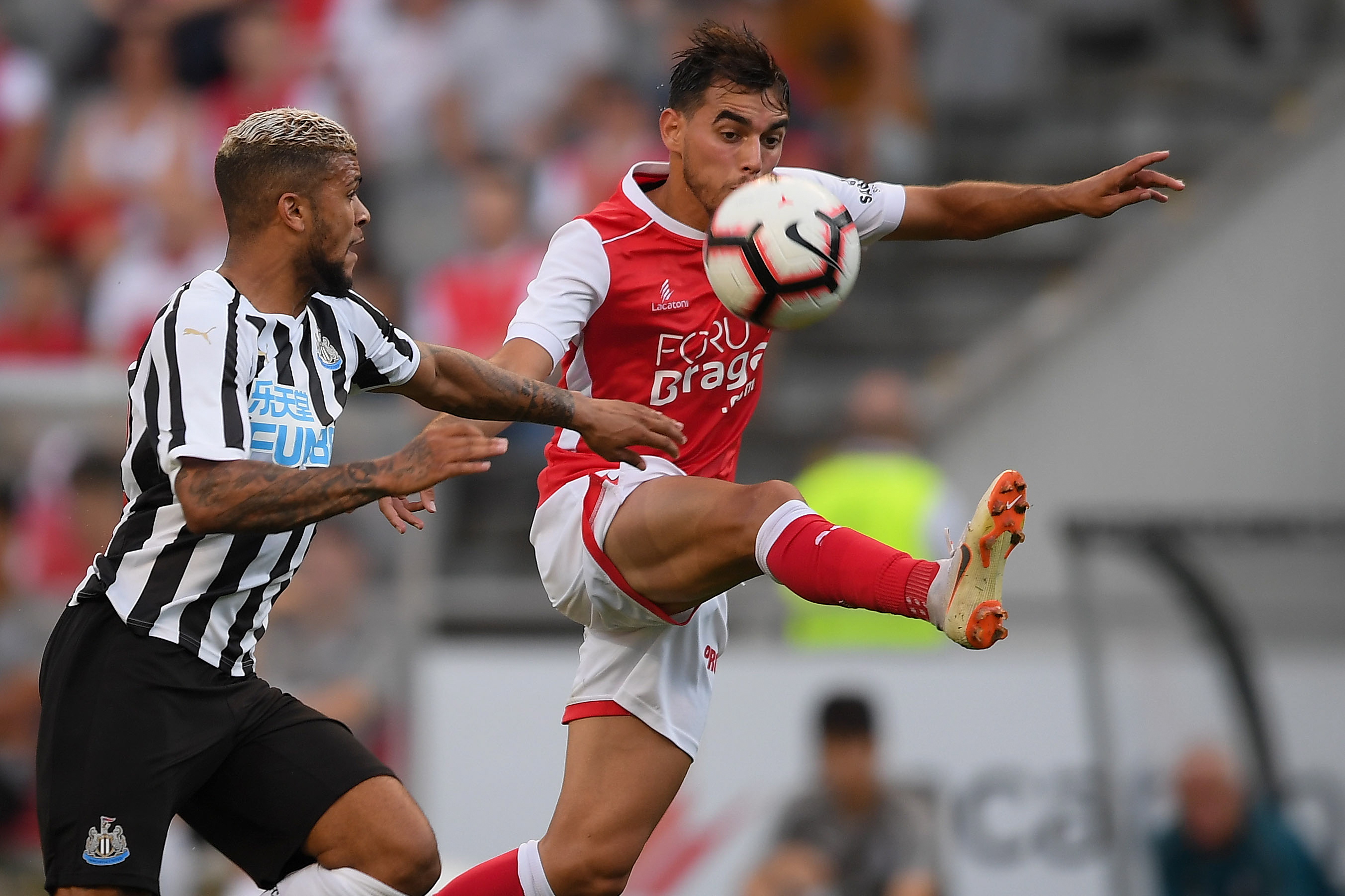 足球——友谊赛:布拉加胜纽卡斯尔联(6)